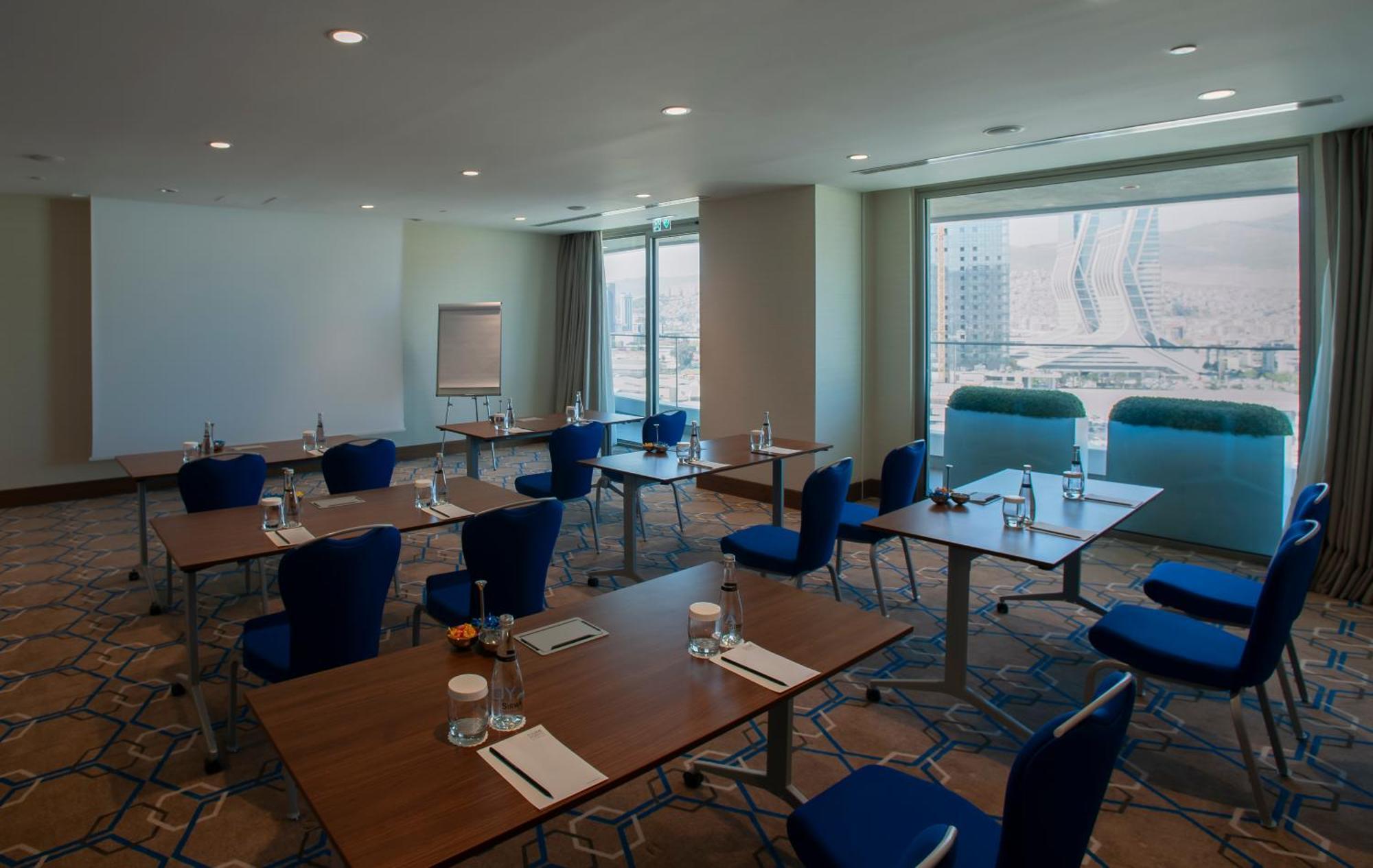 Four Points By Sheraton İzmir Ngoại thất bức ảnh