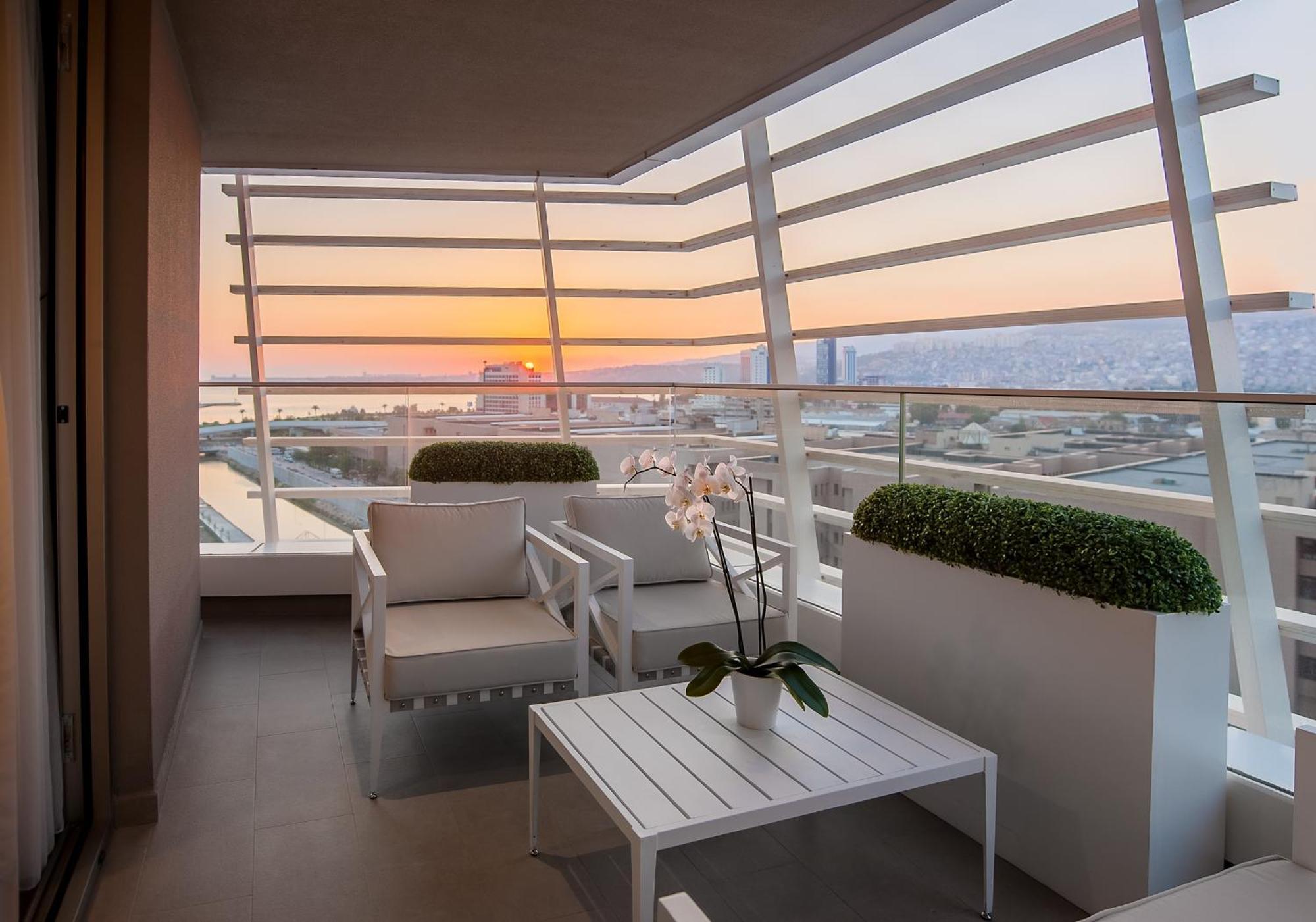 Four Points By Sheraton İzmir Ngoại thất bức ảnh
